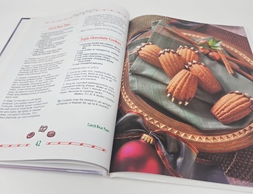 Santa's Favorite Cookies Sweet Treats for the Christmas Season. Cookie Recipes - Bild 5 von 6