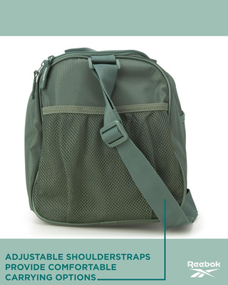 Carry on Duffel Bag - Classic Compact Sports Gym Bag - Lightweight Overnight ...