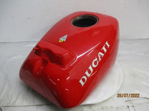 DUCATI 900SS/ SUPERLIGHT ZDM906C2 - ZDM90603 91-98 RED FUEL TANK (20756) - Picture 2 of 12