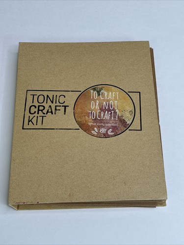 Tonic Studios Bastelset Stanzformen Stempel und Notizbuch gemischtes Set