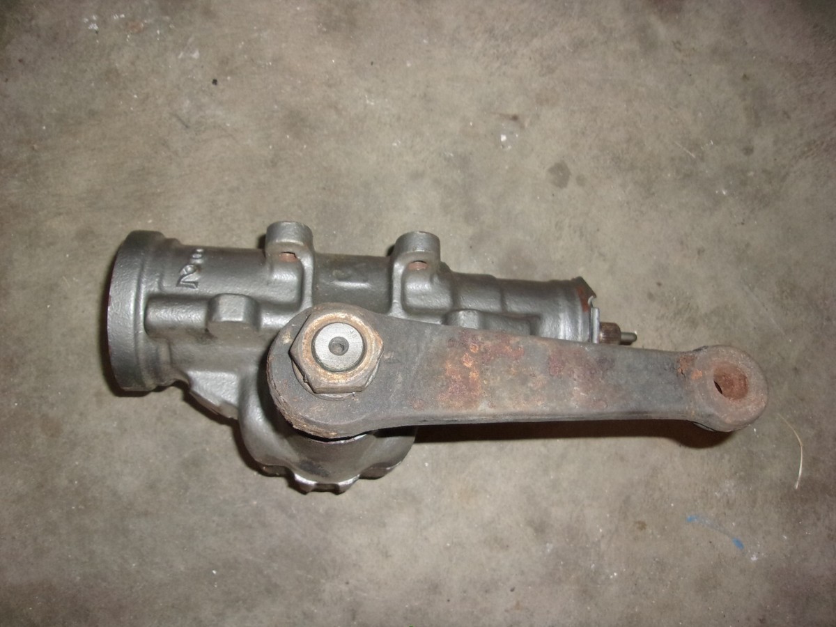 Chevy Power Steering Gear Box 7826692 Chevelle Malibu Impala