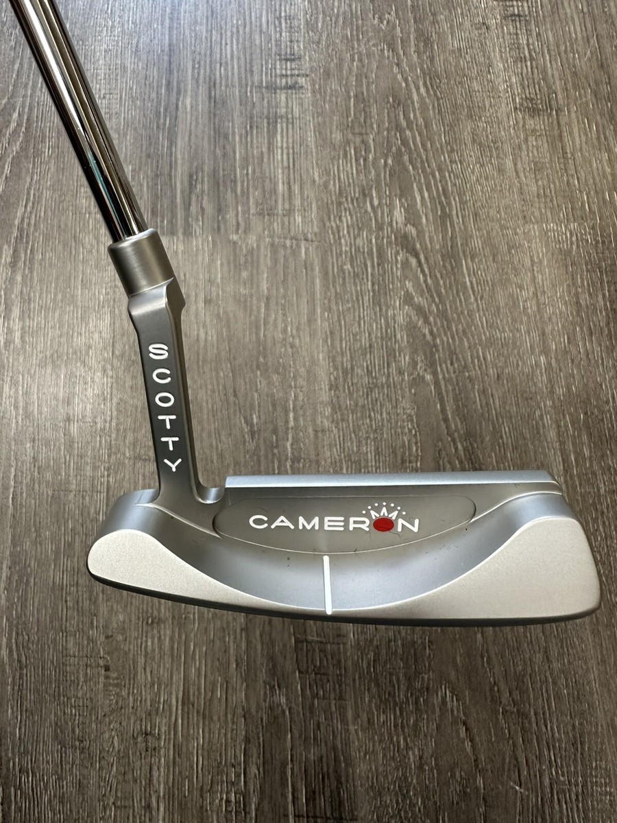 Scotty Cameron Laguna 2.5 Studio Stainless Putter (new) | eBay Scotty Cameron Laguna 2.5 Studio Stainless Putter (new) | eBay