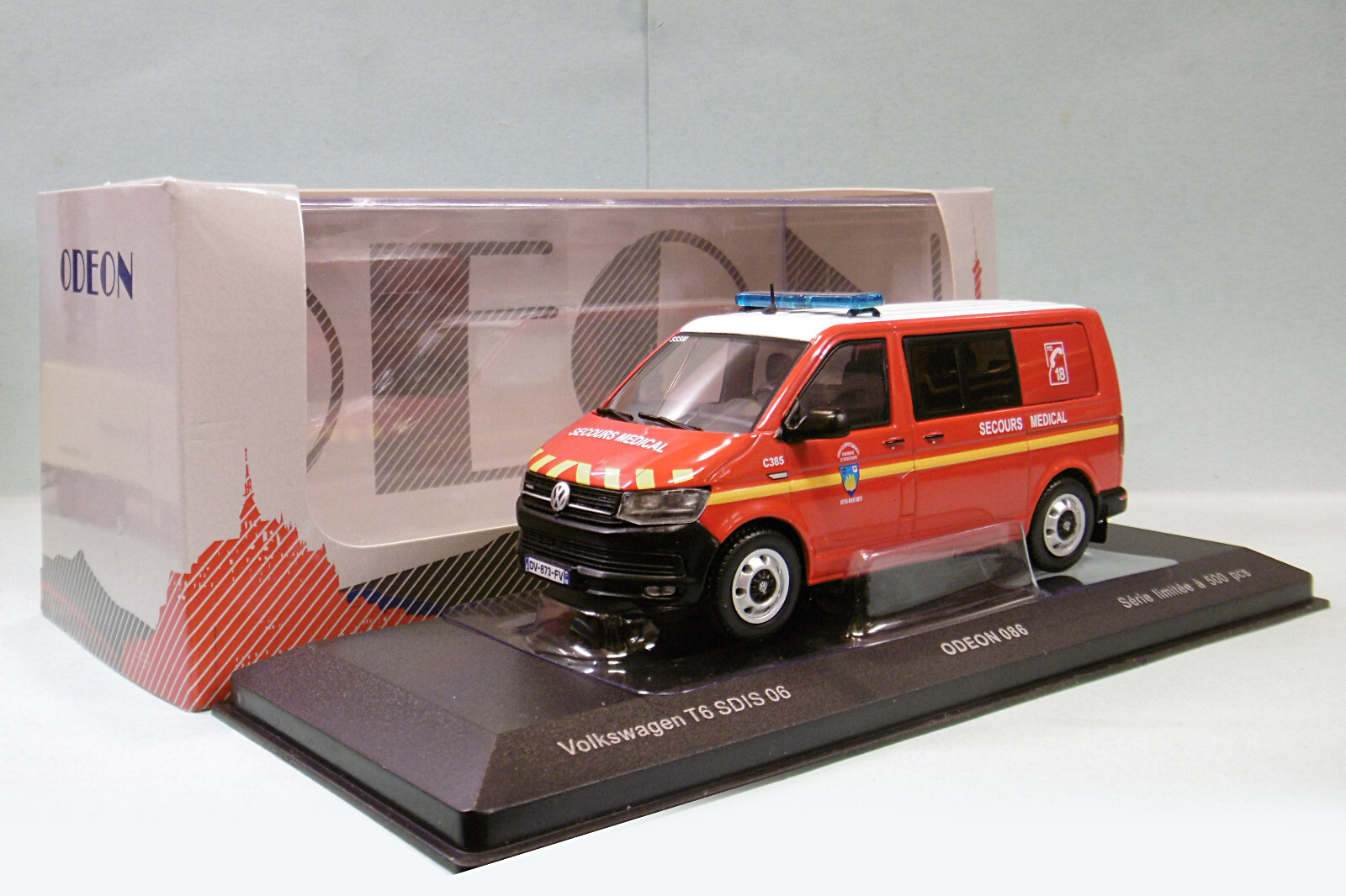 Odeon VW T6 SDIS 06 Alpes-Maritimes pompiers 1/43 le cadeau idéal pour collectionneur de miniatures