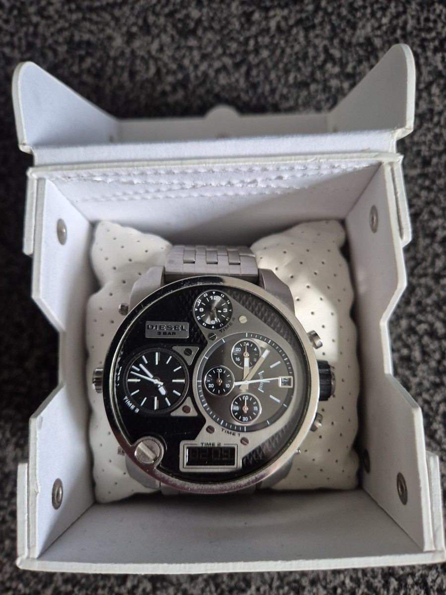 Diesel Daddy DZ7221 58mm Silver Stainless Steel Men's