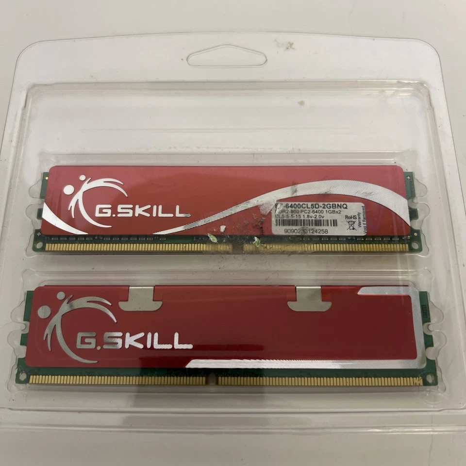 G.Skill red desktop memory ddrII 1GB pc-6400 1.8 V-2.0V - Image 3 of 4