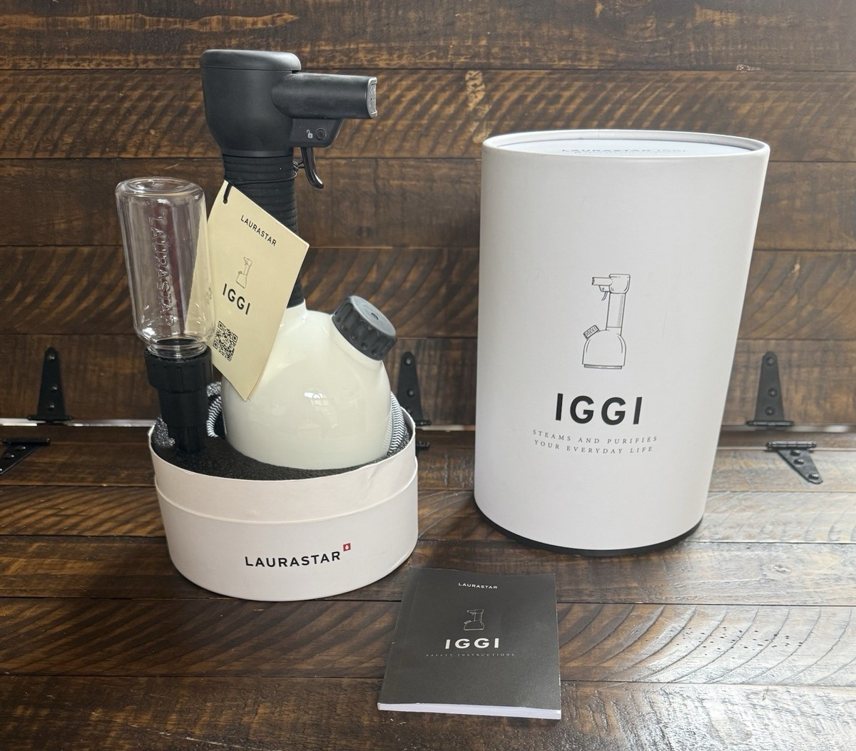 LAURASTAR IGGI Pure White Hygienic handheld steamer Deodorization