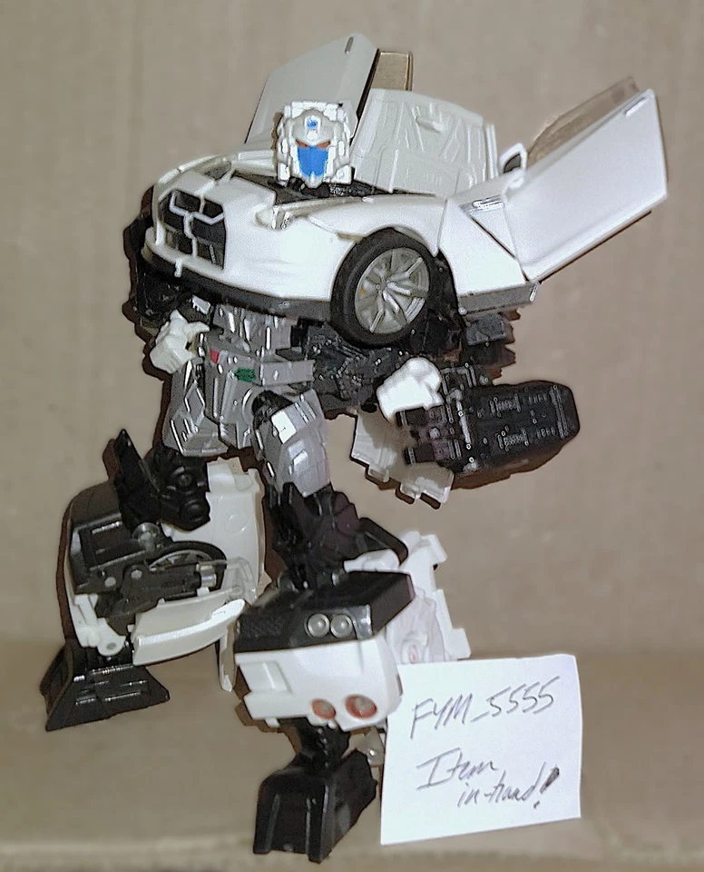 Transformers Alternity Ultra Magnus Nissan GT-R A01U 1:32 Car Takara Autobot - Image 4 of 4