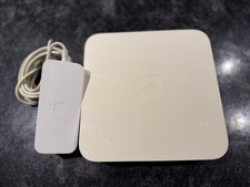 Apple AirPort Extreme (5th Gen) A1408 Dual Band Wireless N Router Access Point