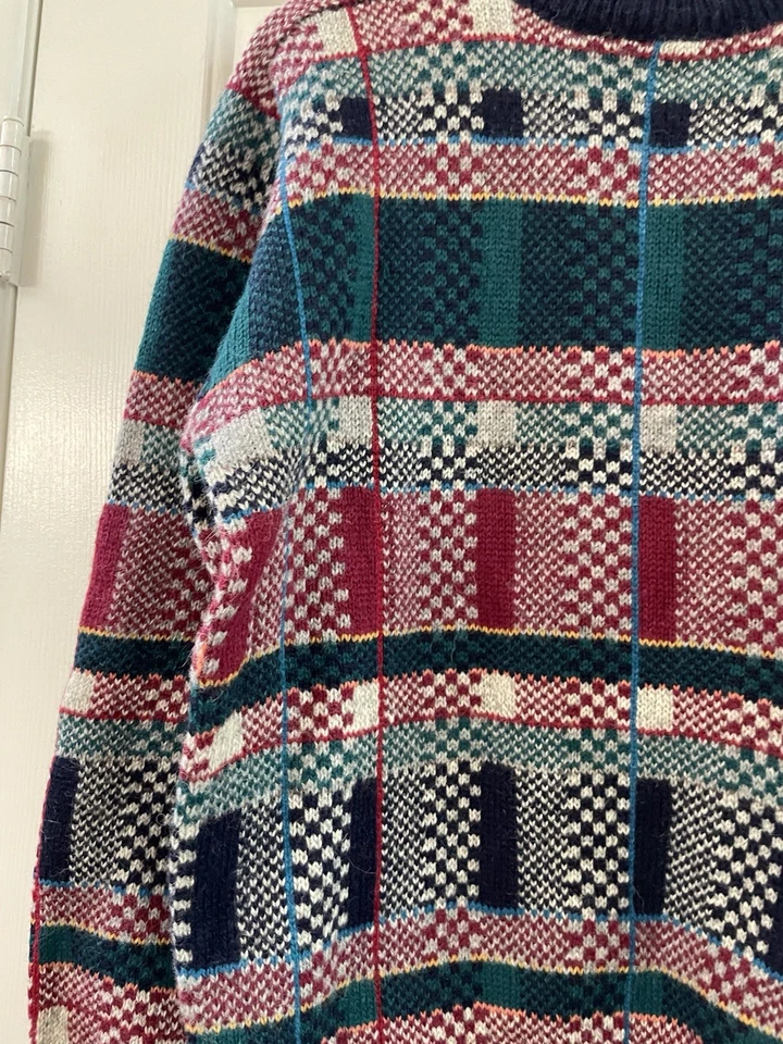 Vintage Neiman Marcus Shetland Wool Sweater Multicolor Geometric Made HK M - Image 4 of 4