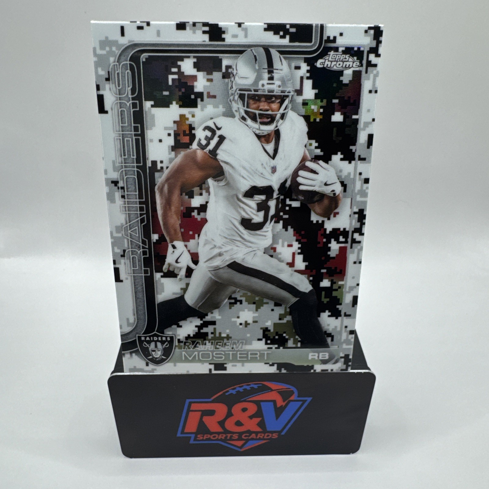 2025 Topps Chrome Football Raheem Mostert Team Camo Variation #182