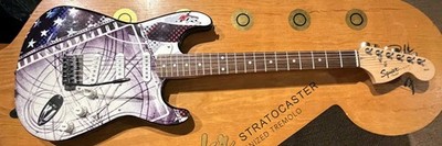 Squier Strat Affinity big headstock Great Condition ProSetup Soft Case