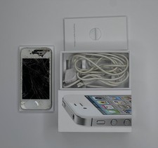 Apple iPhone 4S A1387 White Carrier/Storage Unknown  Parts  Repair/Cracks