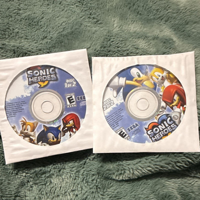 SEGA Sonic Heroes PC Disc Only (2 Discs) Action Adventure E (2003)