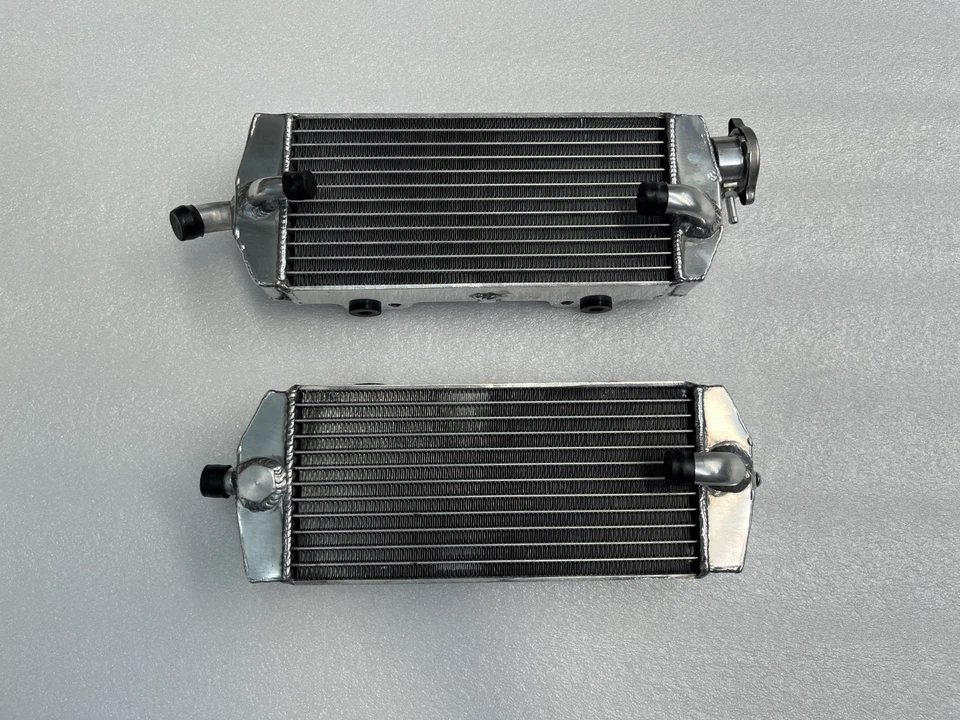 Radiador Fit Beta RR350/400/450/520; RS350/390/400/430/450/500/520 2013-2019 L+R Foto 4 de 4