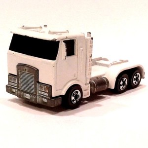 hot wheels flatbed truck
