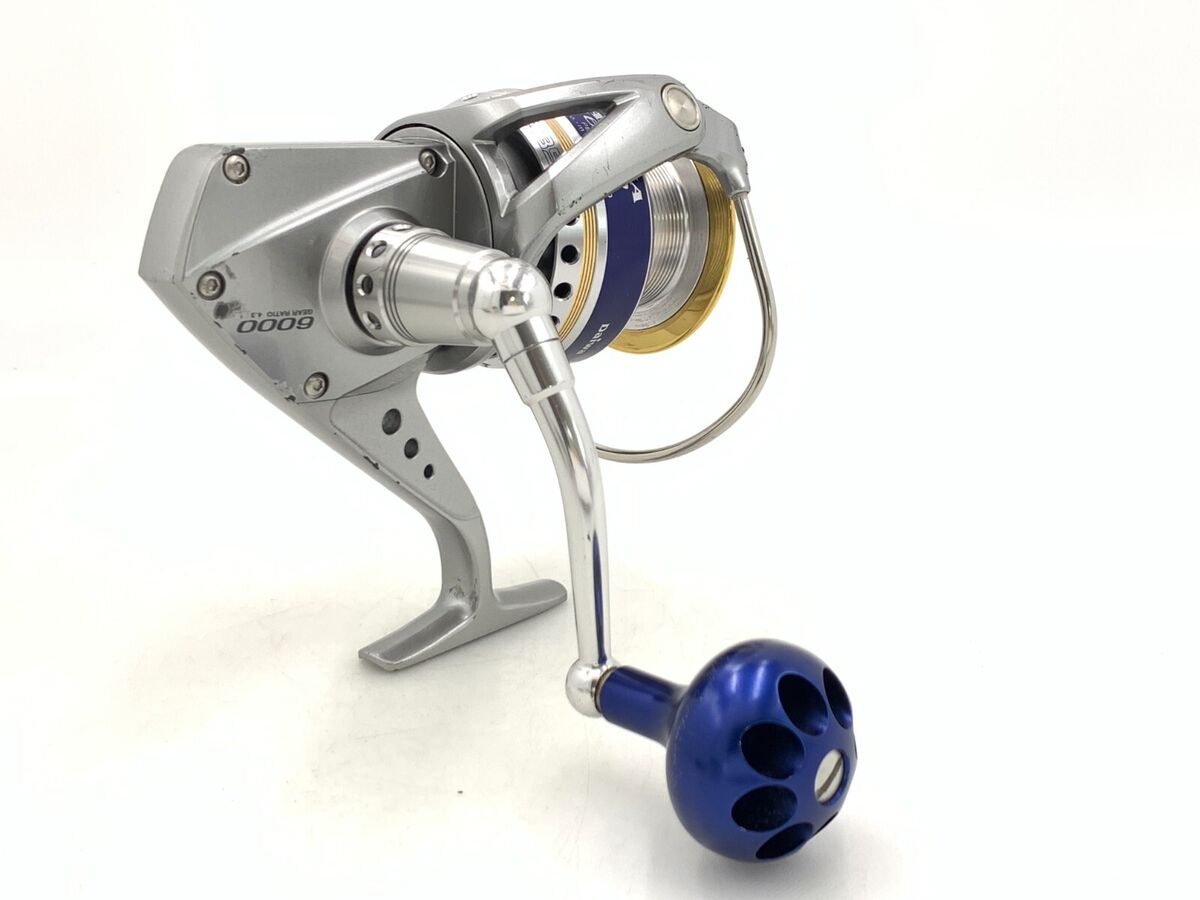 Daiwa SALTIGA Z6000 Spinning Reel Big-game Fishing Saltwater Daiwa SALTIGA Z6000 Spinning Reel Big-game Fishing Saltwater