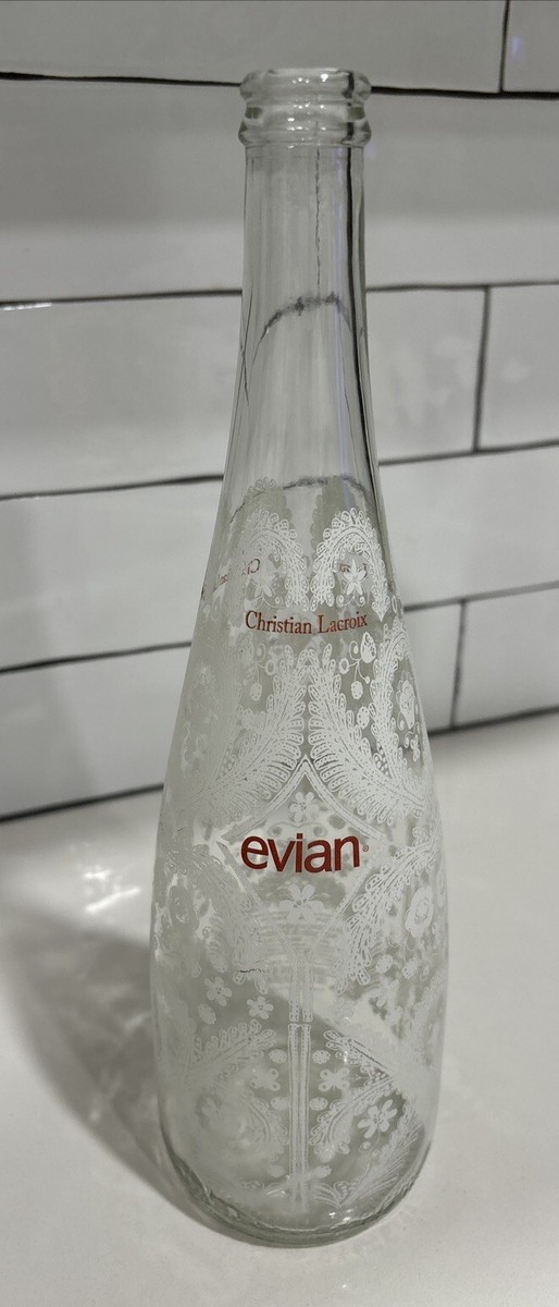 evian Christian Lacroix エビアンイヤーボトル デザイナーズボトル発売10周年を迎える「エビアン」が