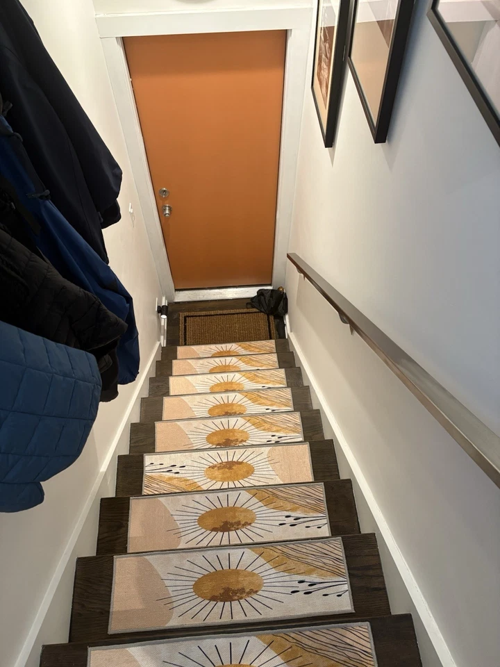 Peldaños de escalera Sunburst bellamente hechos de Turquía. 8 x 27 pulgadas Nuevo en paquete. Foto 3 de 4