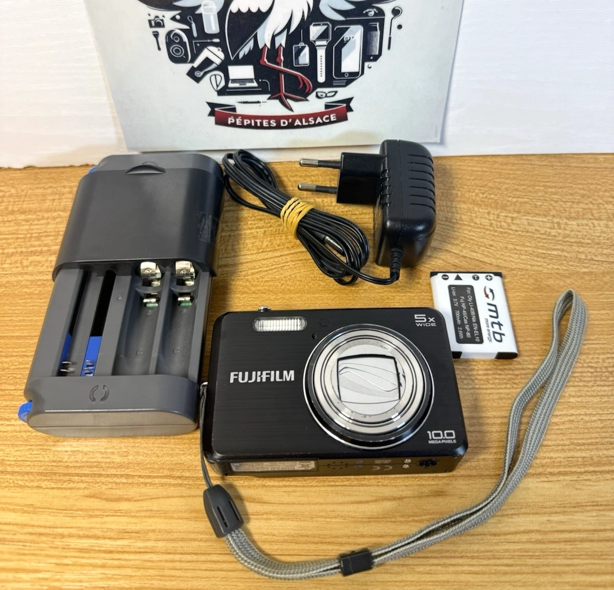 Appareil Photo FUJIFILM FinePix JX 600 Noir - Compact 13.8MP, Zoom 5x, Occasion En Boîte