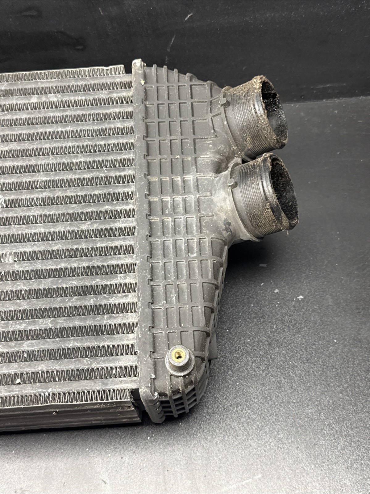Maserati Quattroporte 2014-2020 Front Right Radiator P/N 16474840