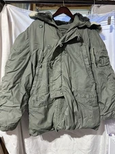 Vtg N-3B Extreme Cold Weather Parka Mens Medium Green 1986 Military Snorkel Hood