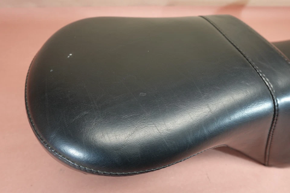 Assento passageiro motorista Harley Davidson Road King FLHR LEPERA 2007-2011 - Imagem 2 de 4