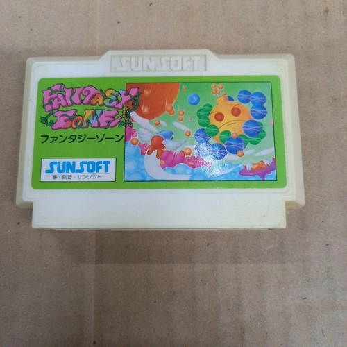Fantasy Zone Nintendo Famicom NES FC Japanese Version Authentic Collectible Game