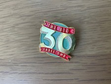 30 years age metal pin badge birthday