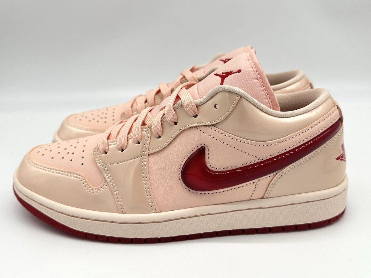 Nike Air Jordan 1 Low SE Women's Size 7 Patent Valentine's Day