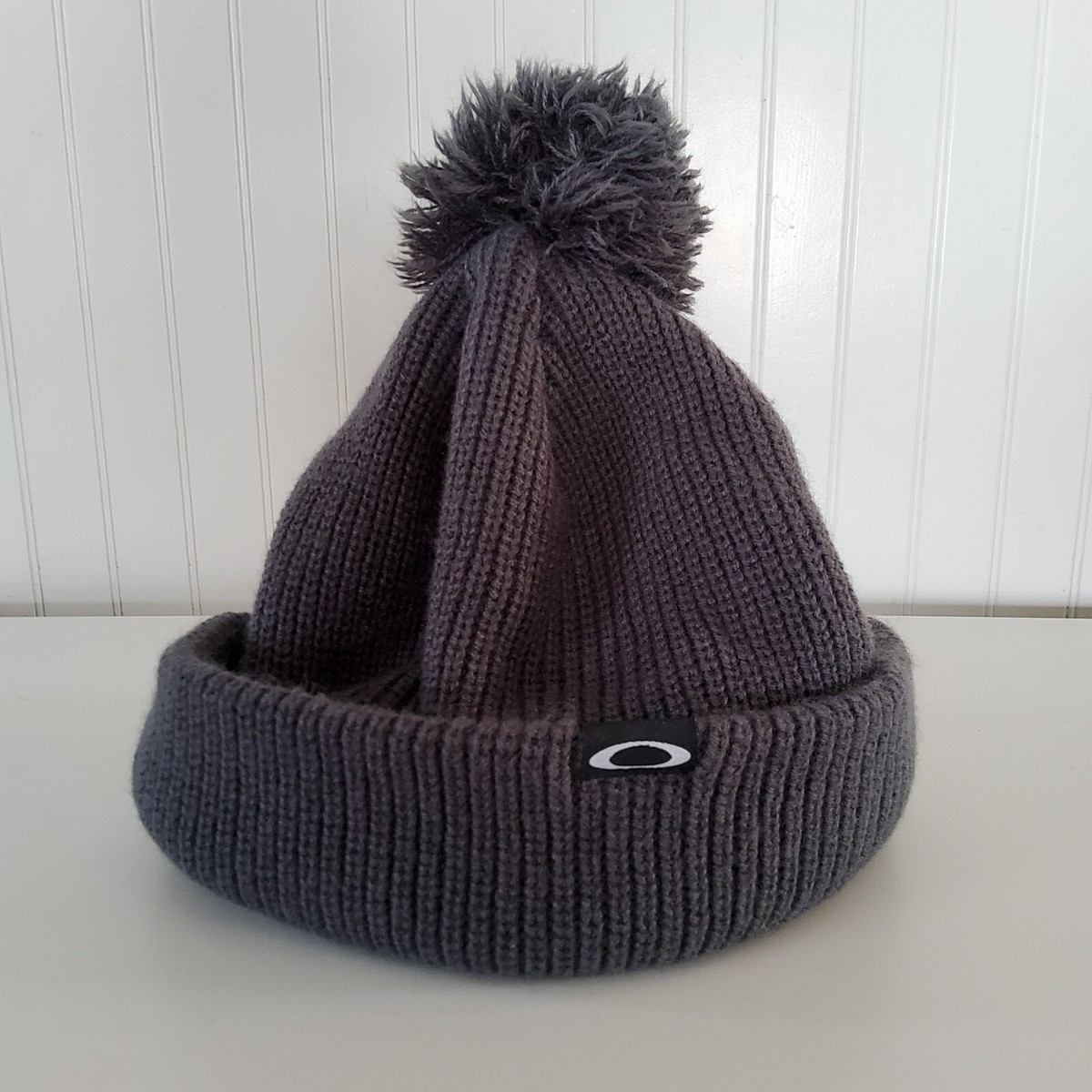 oakley womens beanie