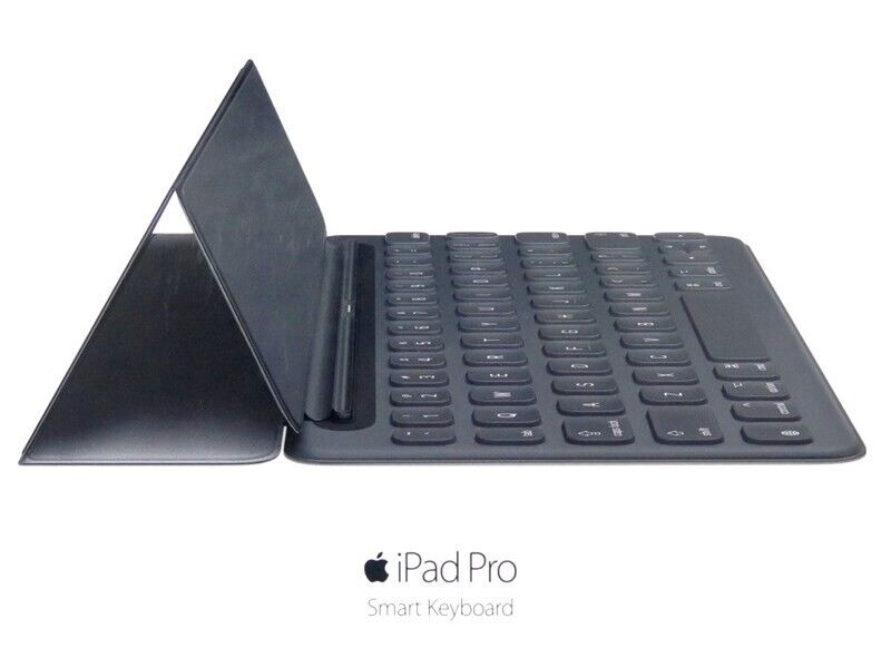 Genuine Apple iPad Pro 10.5 inch Smart Keyboard Gray Model A1829, All Gen  10.5”