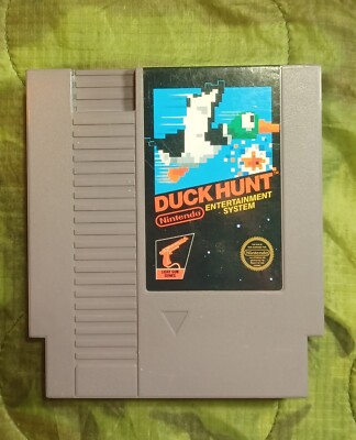 Duck Hunt Nintendo NES Game Screw Original TESTED Light Zapper CRT TV  🔥🔥🔥