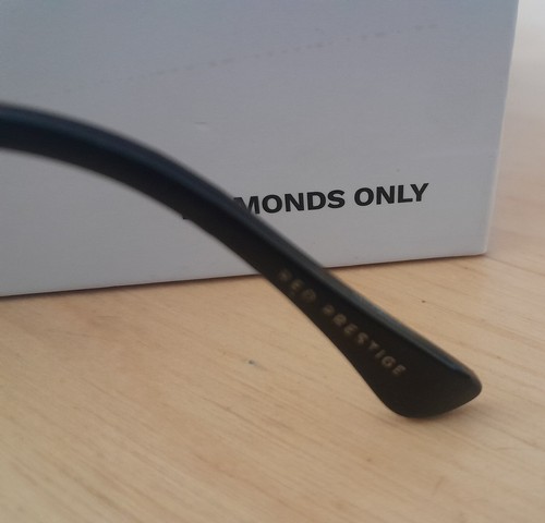 Red Prestige Sonnenbrille - Bild 1 von 4