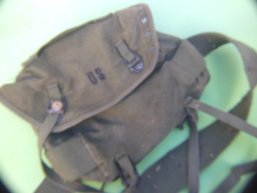 Vintage US Army Canvas Combat Field Bag Pack Military w Web Belt Vietnam - Picture 9 of 12