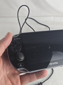 Sony PlayStation PS Vita PCH-1001 Handheld Console  Game, Memory Card, & Charger