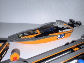 Lego City:4x4 with Powerboat #60085 100% complete with instructions- pre-owned