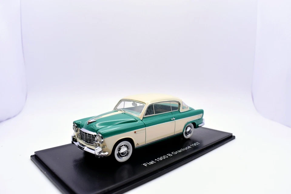 Modelo Coche Escala 1:43 Fiat 1900 B Daylight Neo Vehículos De Colección Foto 3 de 4