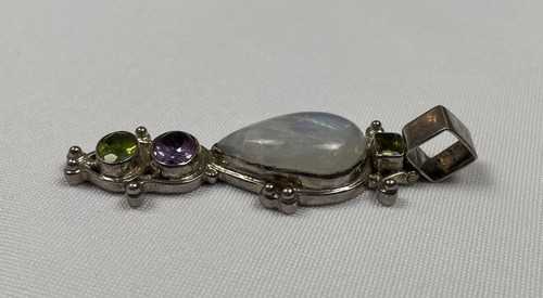 Ciondolo vintage firmato MD fatto a mano 925 ametista, pietra di luna, peridoto - Foto 8 di 10