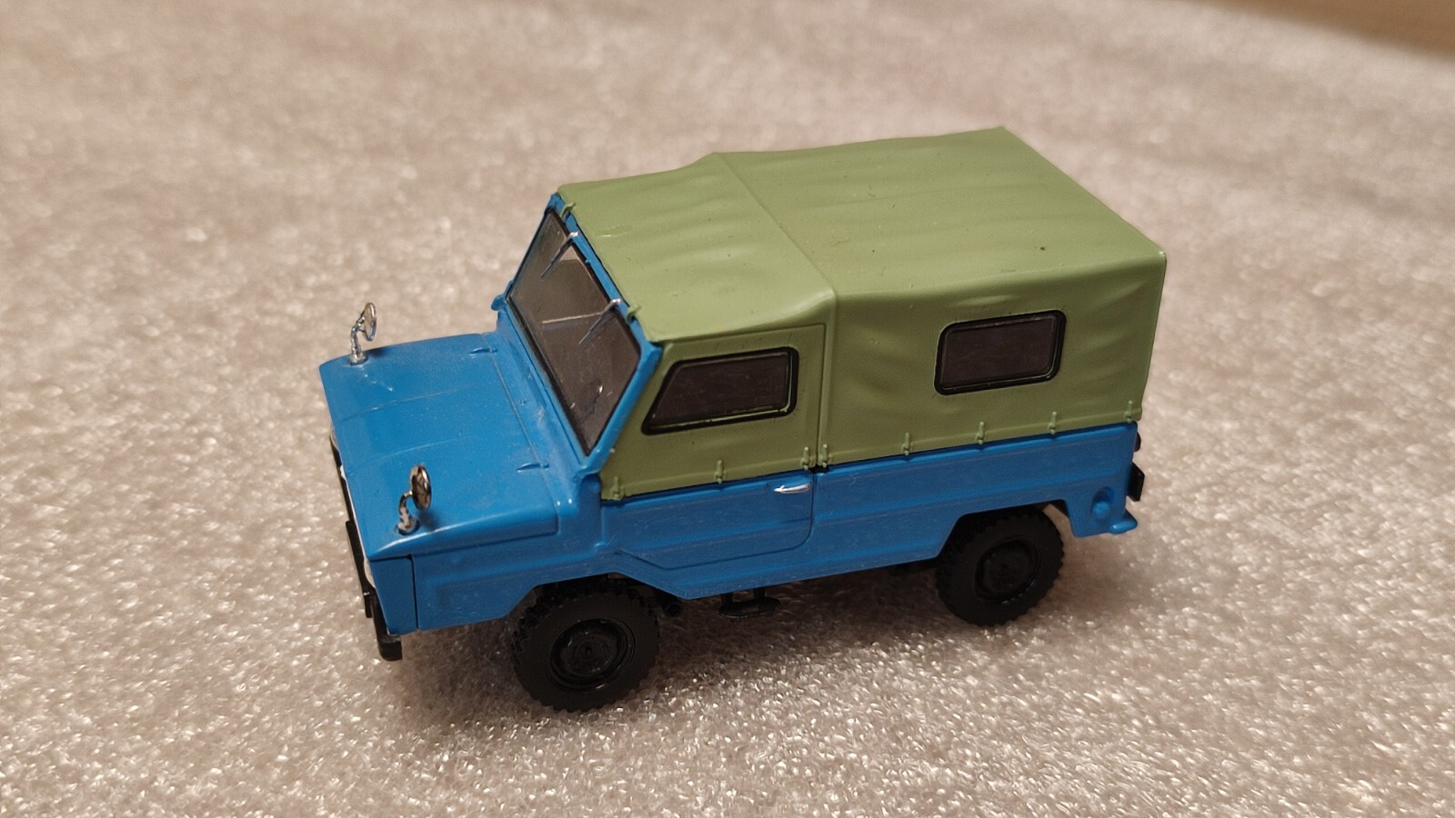 Picture 3 of 7