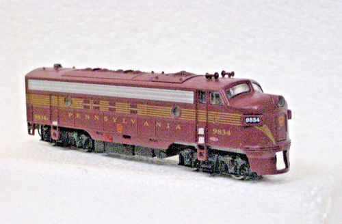 N SCALE PENNSYLVANIA FP7 ALL METAL LOCOMOTIVE DCC COMPATIBLE MODEL POWER - Picture 3 of 3