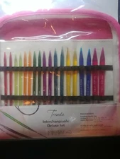 Trendz Acrylic Interchangeable Deluxe Set Knitters Pride Knitting Needles 9 Tips
