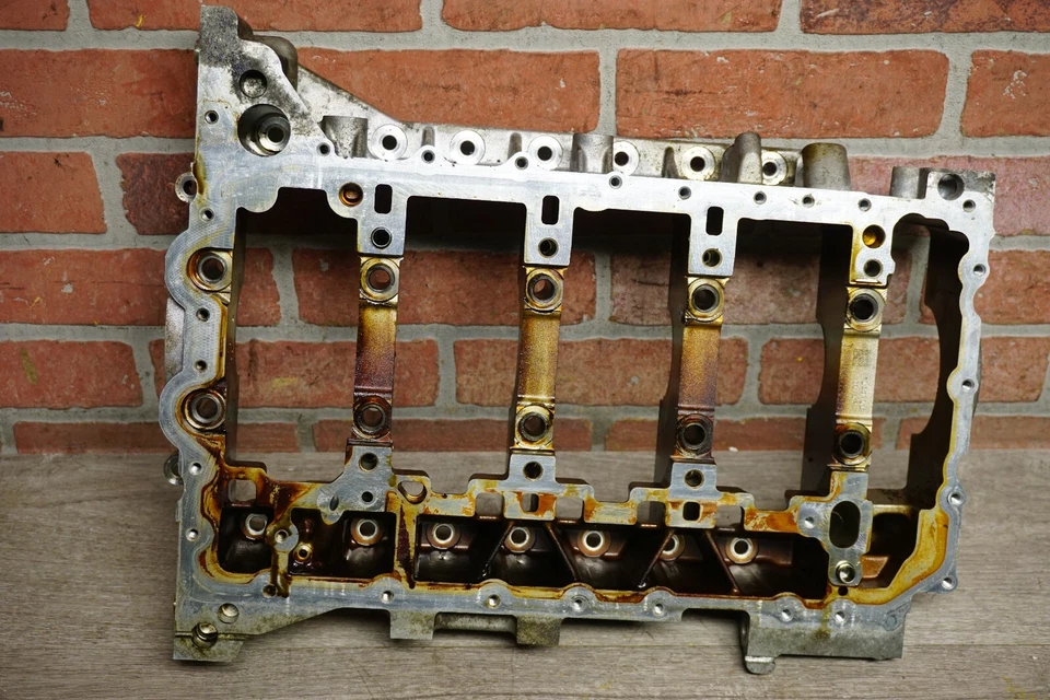 BMW 528I F10 2012-2016 2,0 L gasolina bloque motor inferior carcasa cigüeñal 119 k OEM Foto 2 de 4