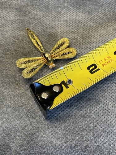 Vintage Golden Filigree & Faux Pearl Eyes Dragonfly Firefly Brooch Pin 2x2 - Picture 9 of 10