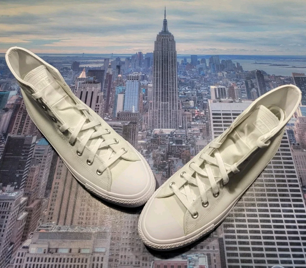 Converse Chuck Taylor All Star Pro High Triple White for Sale