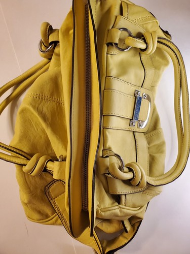 Vintage Guess Yellow Purse/Handbag - Picture 10 of 13