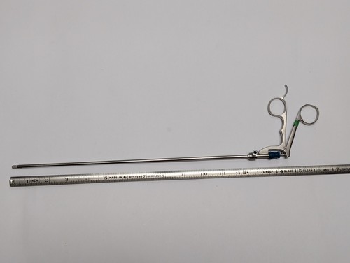 R. WOLF 8383.45 Hook Forceps (USED). - Picture 4 of 14