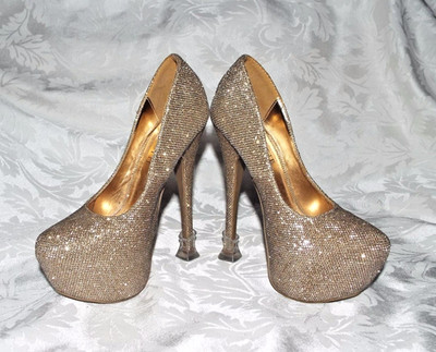 MASCOTTE STILETTO PLATFORM SHOES, Sparkly Gold w/ Heel Guards 6'' Heels, Sz 5.5