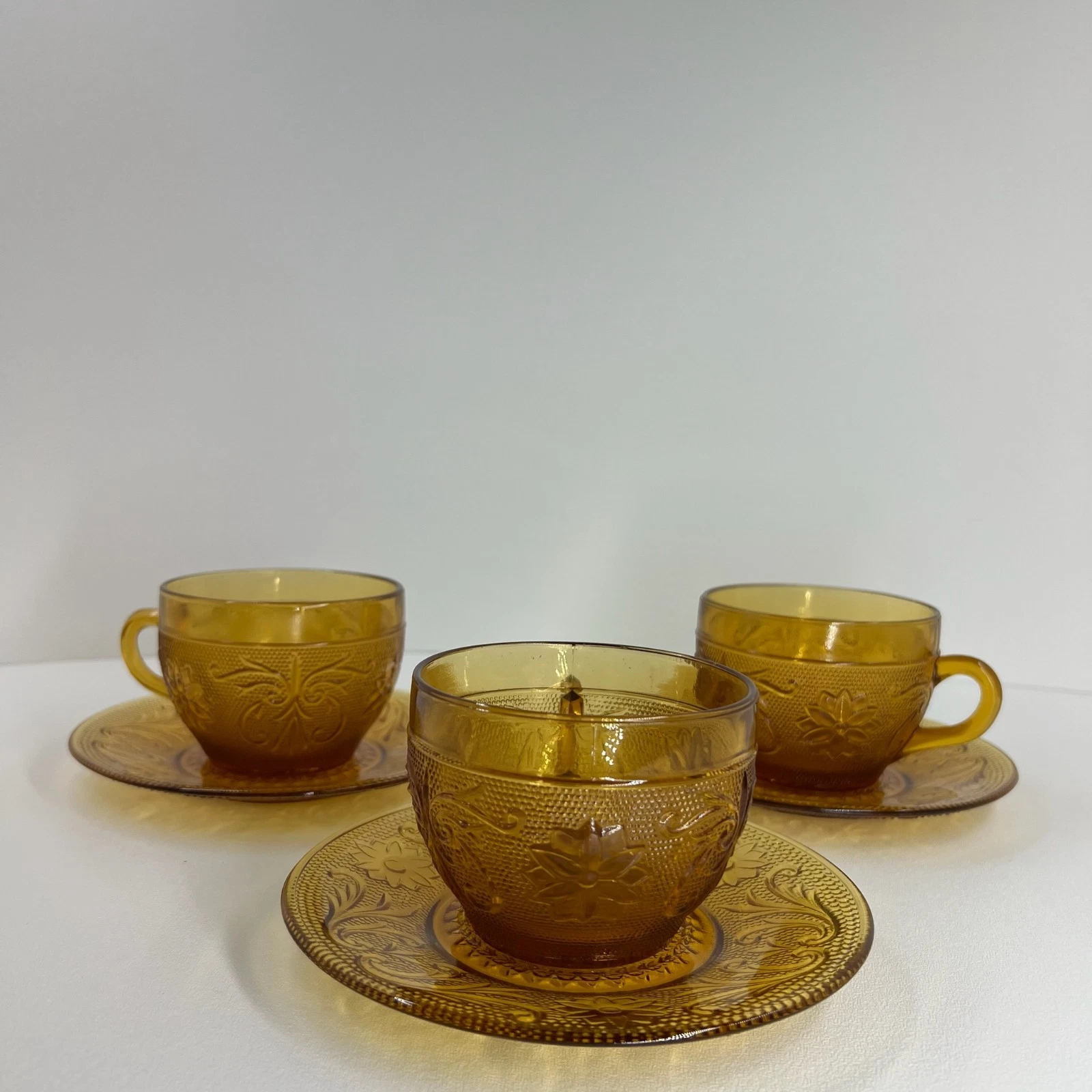 Tiara Indiana Amber Glass Sandwich Tea Cup Saucer 6 Pcs Vintage Floral Pressed