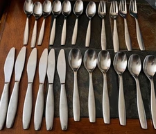 Stainless Steel Flatware Mixed Lot – Forks, Spoons, Knives Assorted 23 Pieces