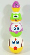 4 Tower Stacking And Nesting Chickens